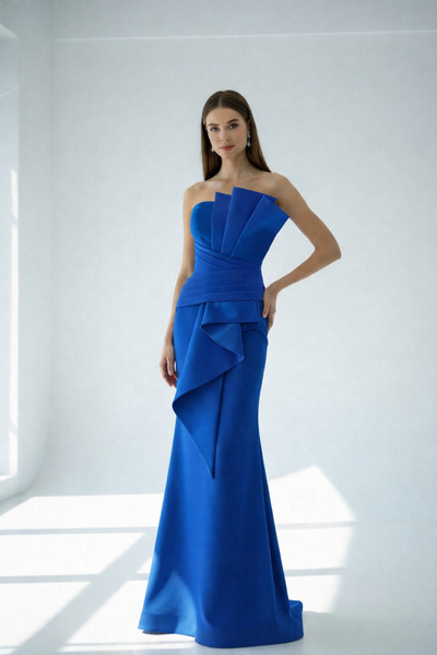 elisavira Long blue sleeveless dress by Alissavera