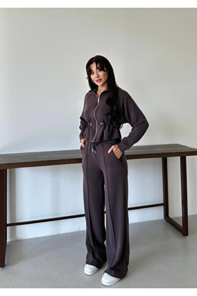 prenses.matmazel.toptan Women's tracksuit with adjustable waist and flared pa...