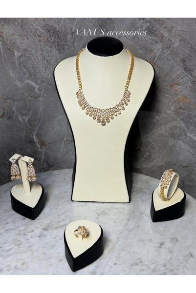 vanus fashion طقم اكسسوار ذهبي A1547