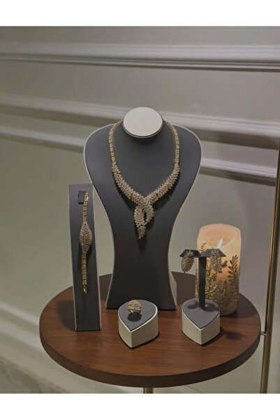 vanus fashion Gold Accessory Set A1478