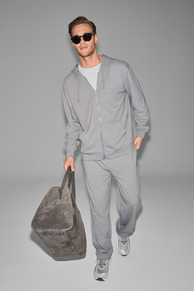 GRIMELANGE Gage Men's Hooded Metal Bird Eye Detailed Zippered Drawstring Pock...