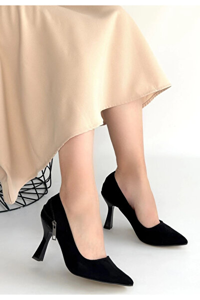 hibiscus Retta Black Suede Heeled Shoes