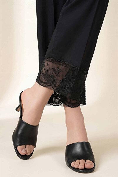 Nishat Linen Embroidered Trousers - PE 26-639