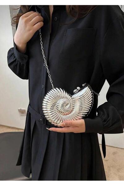 gül sezgin butik Women's Gold Mica Coated Seashell Evening Dress Silver