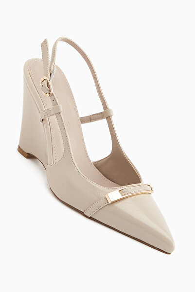 Limoya Phia Beige Buckle Wedge Heeled Women's Sandals