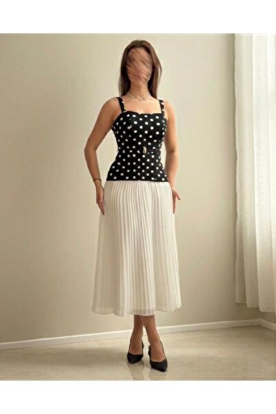 antyora A very beautiful and wonderful evening dress. The upper part is made ...