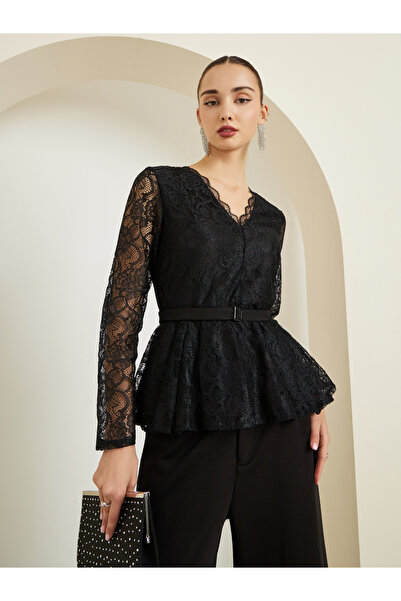 Styli Black Scallop Neckline Lace Peplum Top