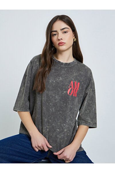 Styli Black Oversized Acid Wash T-Shirt