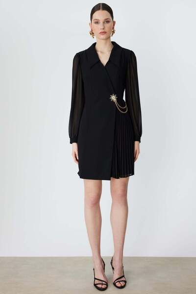 Ekol Metal Aksesuarlı Kolları Tül Mini Elbise