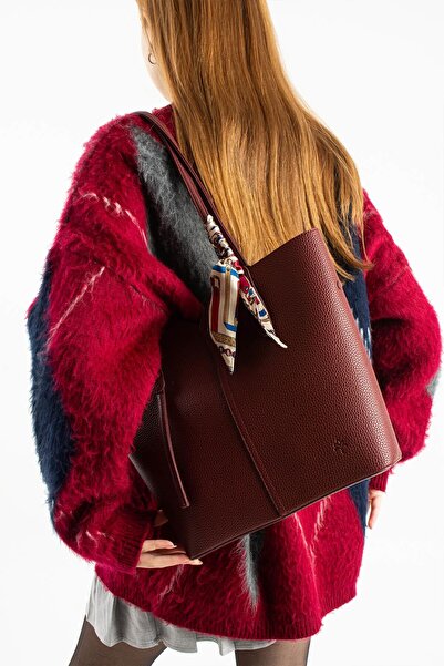 Jacquline Elyya Women's Shoulder Bag