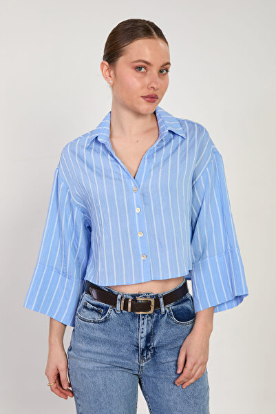 BARRELS AND OIL Women's v-neck short striped shirt - blue
