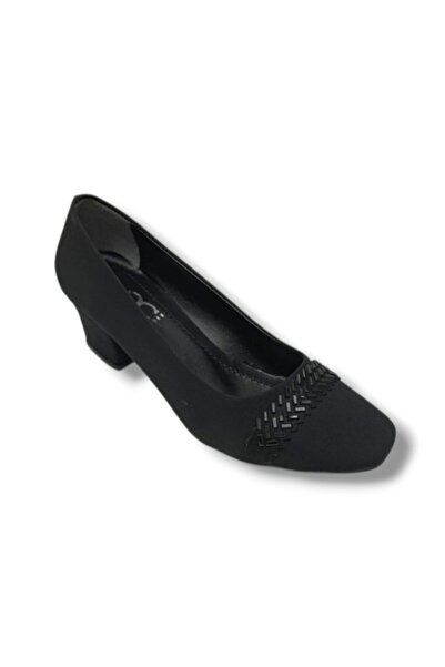 C shoes حذاء نسائي بكعب سميك قصير من الساتان المطفي C-Shoes 7305-26 مع حزام م...