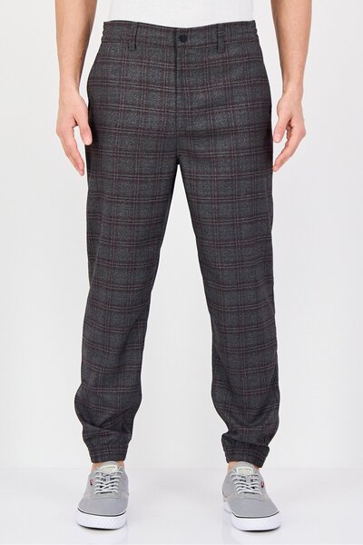 Dkny Men Regular Fit Plaid Jogger Pants, Grey