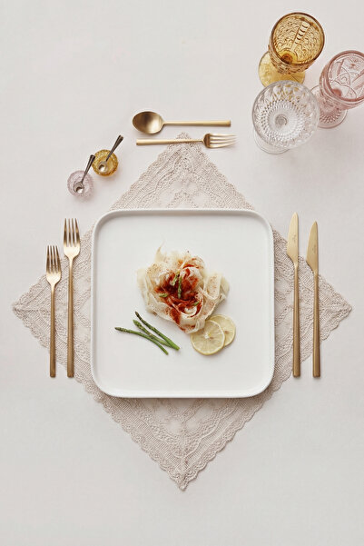 GÖNÜL Porselen Kare Tabak 31x31x2,3 cm – Büyük Boy Sunum ve Servis Tabağı (Be...