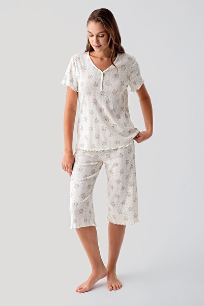 Artış Short Sleeve Buttoned Floral Patterned Openwork 100% Cotton Capri Pajam...