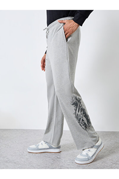 Styli Men Grey Printed Oversized Terry Joggers