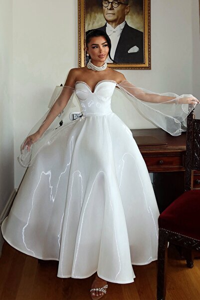 zoezoe Sandy Işıltılı Tül Kollu Kalp Yaka Saten Görünümlü Görkemli Gece Elbisesi