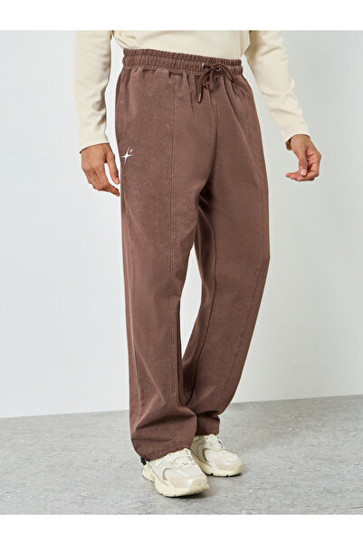 Styli Men Brown Relaxed Fit Washed Joggers