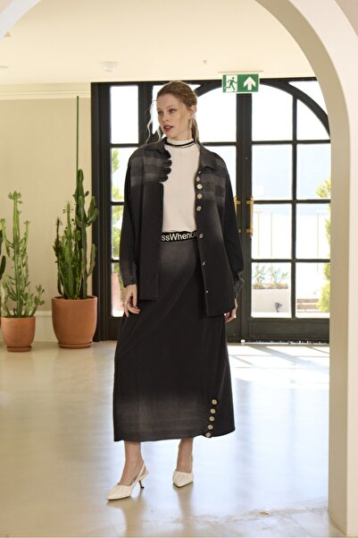 MissWhence Düğme Detaylı Gömlek Etek Takım