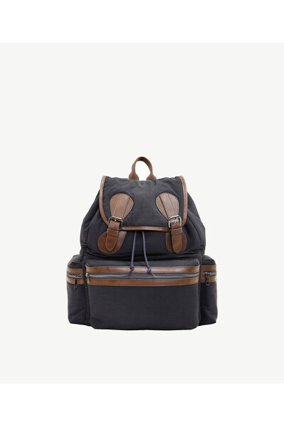 Yargıcı Water Resistant Backpack with Pocket Detail