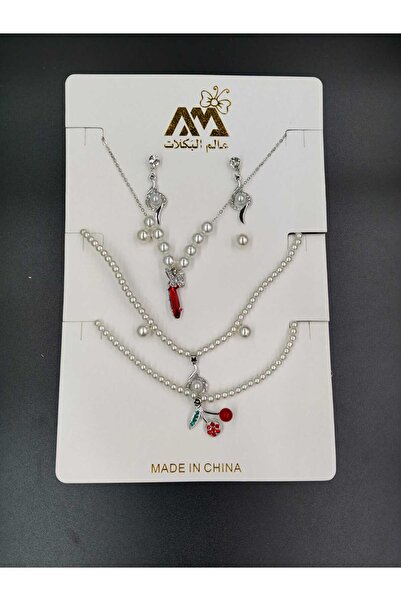 Gifts World Women's necklace sets consisting of 3 necklaces in various shapes...