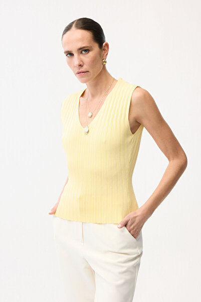 adL V Yaka Triko Bluz