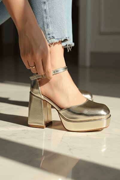 DURUNUN BUTİĞİ Kiss Gold Platform (9 cm Heel) Daily Heeled Shoes