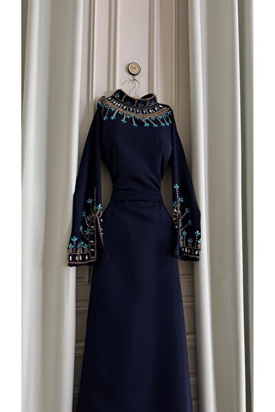 Kendallksa Navy blue evening dress embroidered with crystal beads