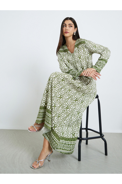 Amirah By Styli Green Printed Long Sleeve A-Line Jalabiya
