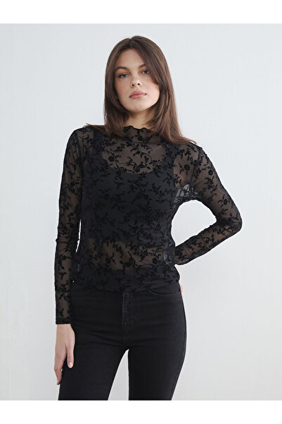 LC Waikiki عروض الموسم الجديد من GÜLİS GYM: بدلة نسائية سوداء ذات ياقة عالية ...