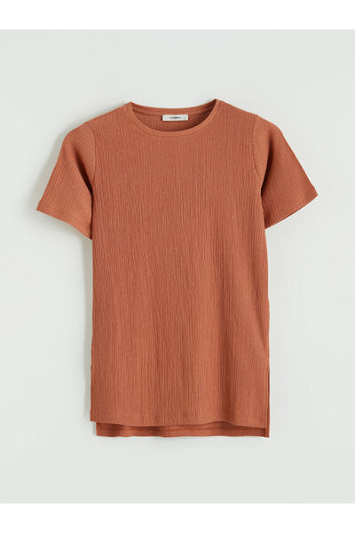 LC Waikiki عروض الموسم الجديد من GÜLİS GYM تي شيرت نسائي بني اللون برقبة دائرية