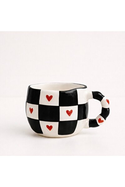 Çağ Seramik Kare Şerit Kalpli Desenli El Yapımı Seramik Kupa – Siyah Kulplu K...