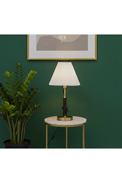 HomeNew Ella's classic lampshade - a touch of sophistication in every corner ✨