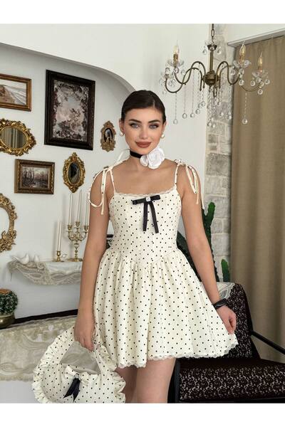 YURELİ Puantiyeli Fiyonk Detaylı Askılı Mini Elbise