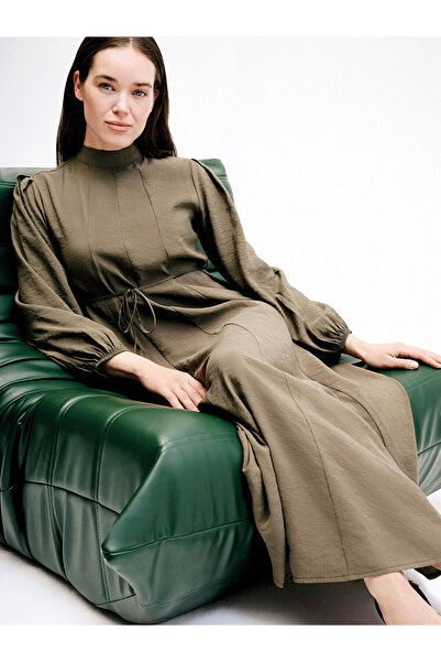 LC Waikiki Peak New Season Hakim Collar Pleated Dress