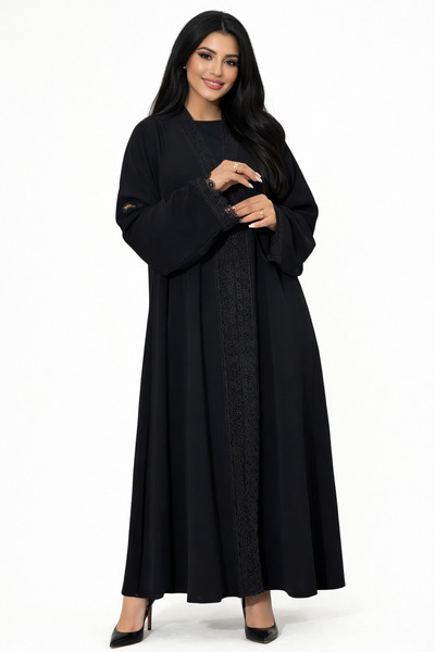 NND عباية انيقة بقماش الكريب مزينه بالجوبير علي الاكمام وكذلك اطراف الطرحة