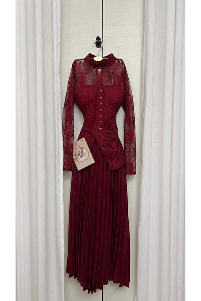 TREC CHIC Soft long-sleeved Lace dress