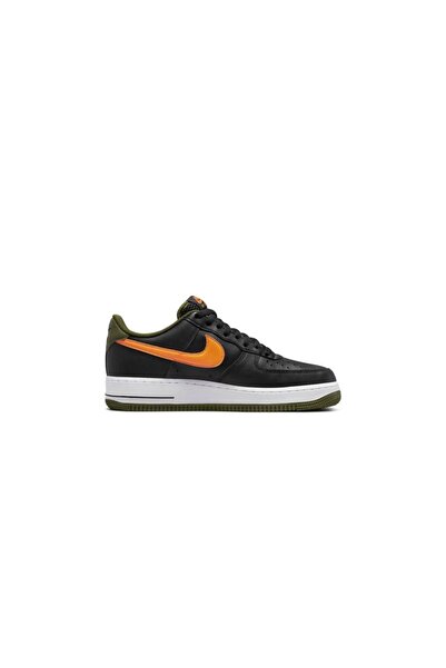 Nike Air Force 1 07 LV8