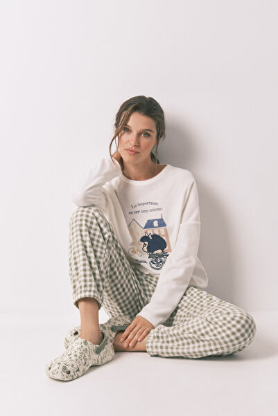 Perspective Fildişi Polar Desenli Pijama Takımı