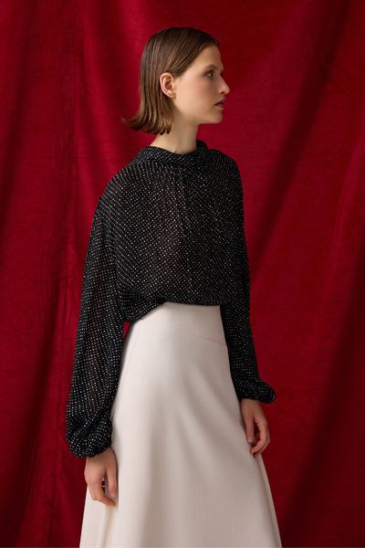 Jus De Pommes SİYAH BEYAZ PUANTİYELİ ARKASI DÜĞMELİ BLUZ