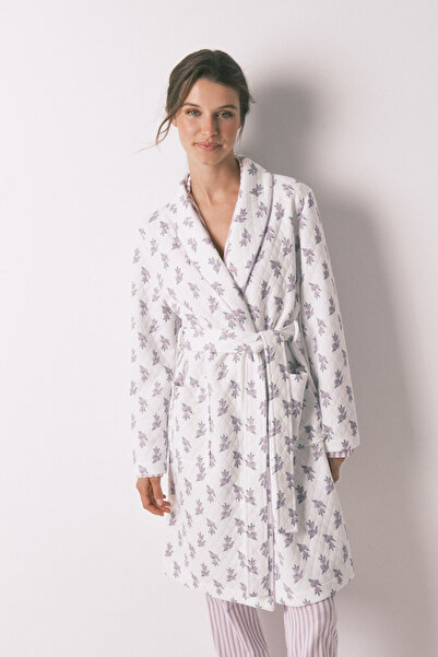Perspective Ivory Patterned Dressing Gown