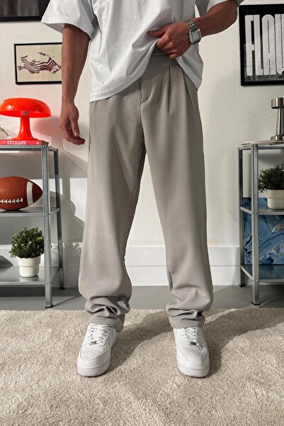 Flaw Wear Corduroy Trousers