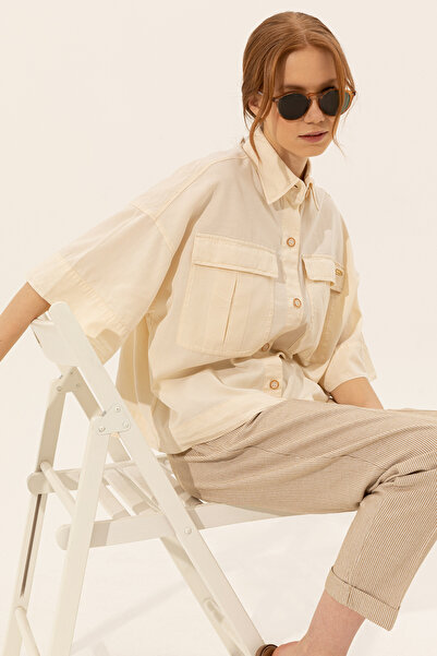 U.S. Polo Assn. Women's Ecru Linen Look Long Sleeve Shirt 50246377-Vr019