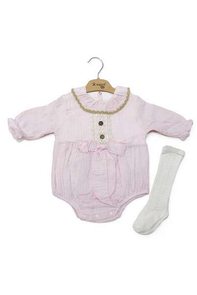 cayzen Muslin Romper with Socks Accessories 186