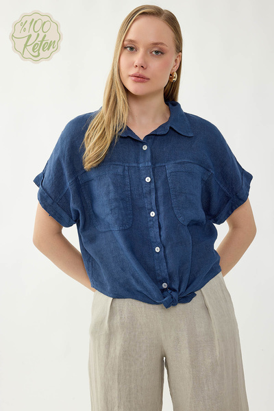 Vitrin قميص بأكمام قصيرة مصنوع من الكتان بنسبة 100% مع جيوب وربطة أمامية