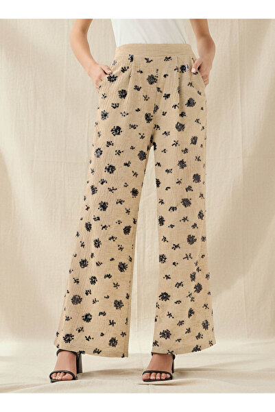 FAV بنطلون قصة ساق واسعة مزين بالترتر