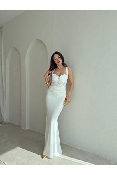 Mooi Butik Wesley Maxi Lace Dress 9004 - White