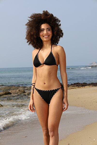 Estiva Women's Black Shepherd Stitched Triangle Bikini Set