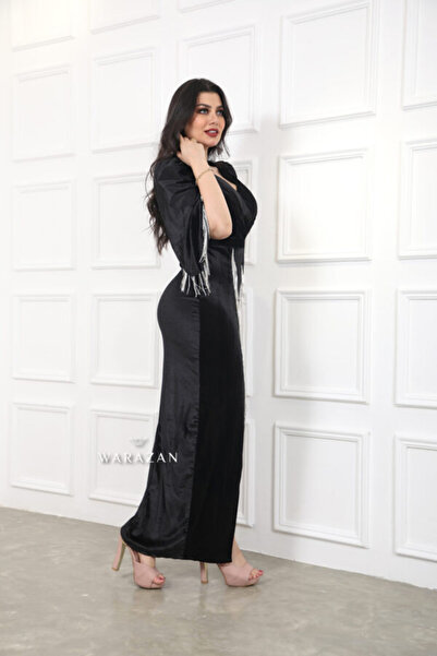 Warazan فستان مخمل لف مع اكسسوار هدب