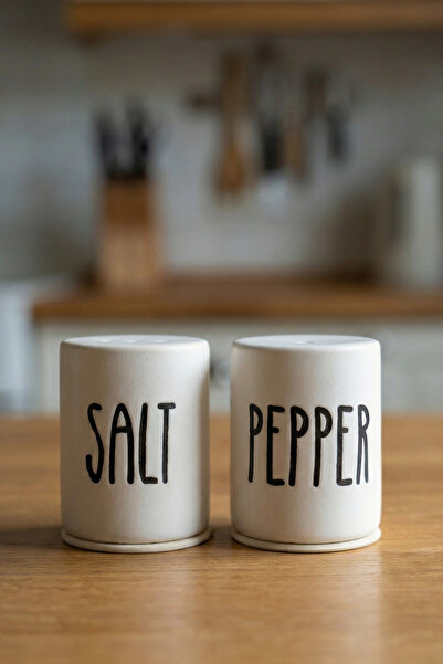 Keramika طقم وعاء ملح وفلفل من السيراميك - طقم من قطعتين، وعاء توابل عصري مكت...
